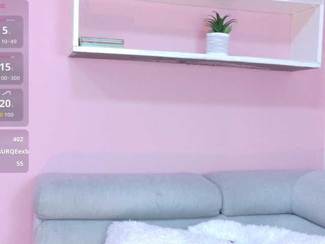Aria-Collins live cam on BongaCams