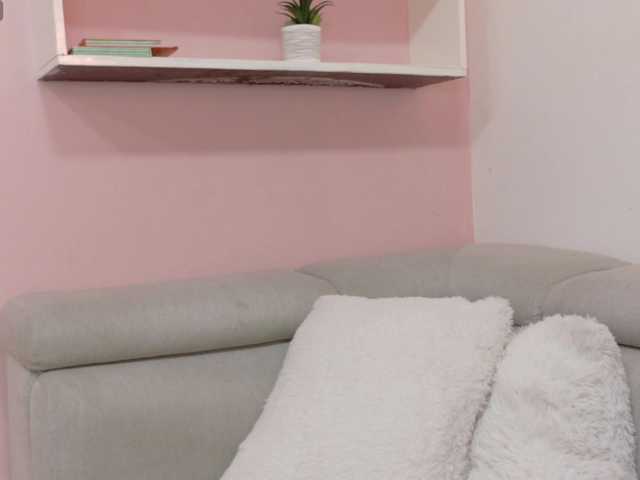 Aria-Collins live cam on BongaCams