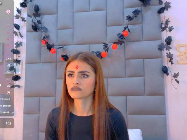 Aria-Collins live cam on BongaCams