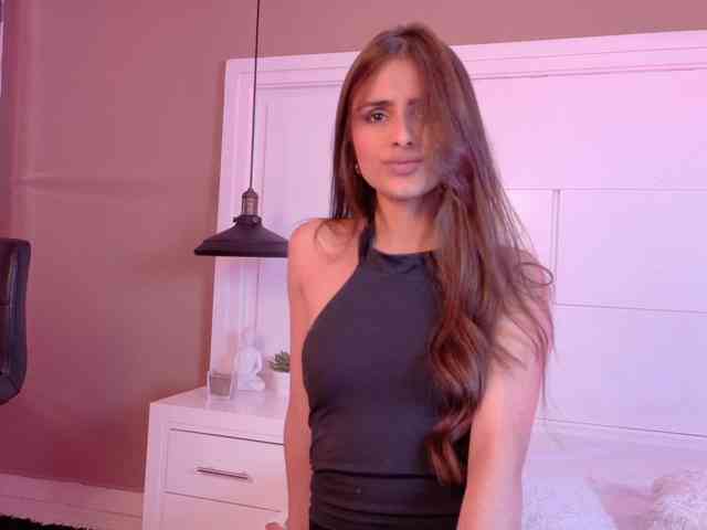 Aria-Collins Live Webcam on BongaCams