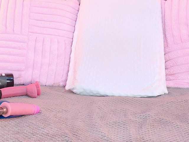 EvelynBlacke live cam on BongaCams