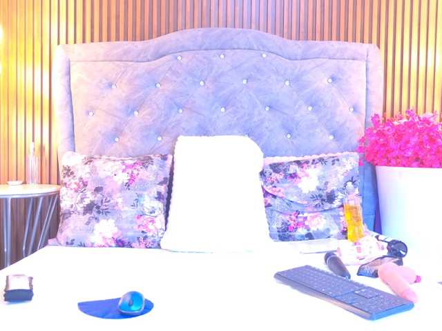 EvelynBlacke live cam preview
