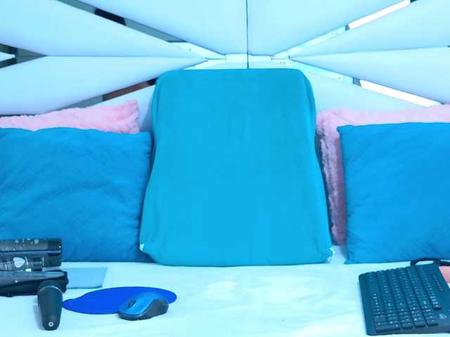 EvelynBlacke live cam on BongaCams