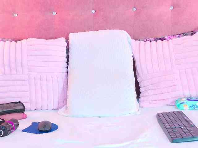 EvelynBlacke webcam