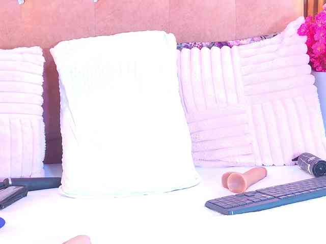 EvelynBlacke webcam