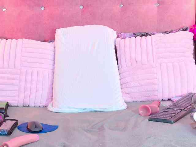 EvelynBlacke webcam