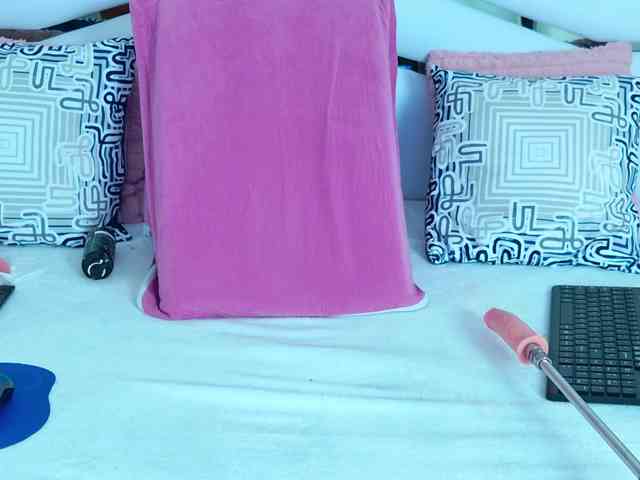 EvelynBlacke webcam