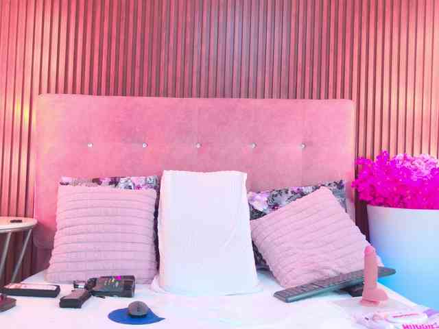 EvelynBlacke webcam