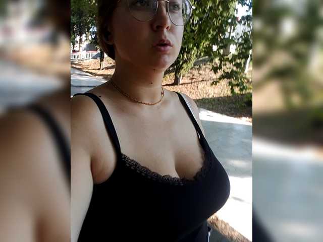 nika-1707 live sex show