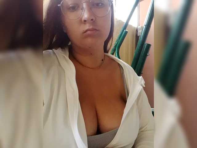 Nika-1707 live cam on BongaCams