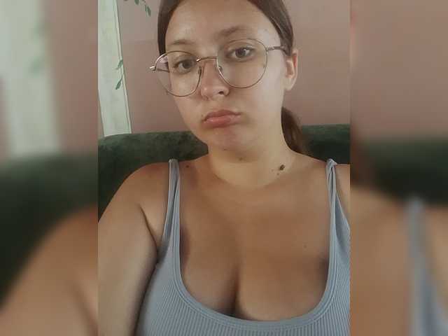 Nika-1707 live cam on BongaCams