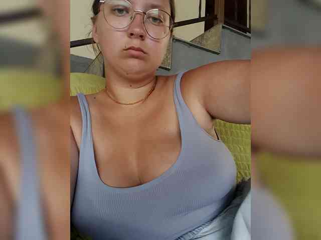 Nika-1707 webcam