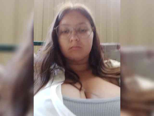 Nika-1707 Sex Cam Show