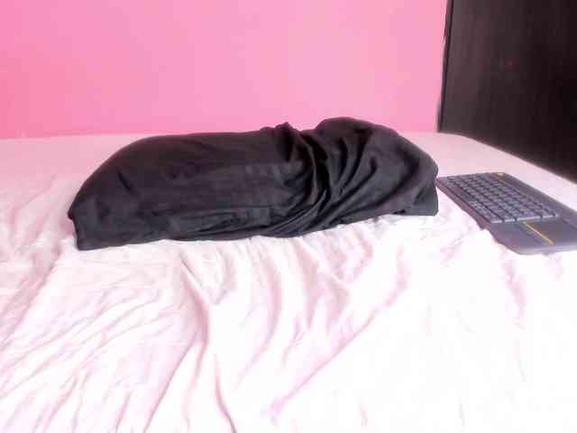 Naughtycouple7 webcam