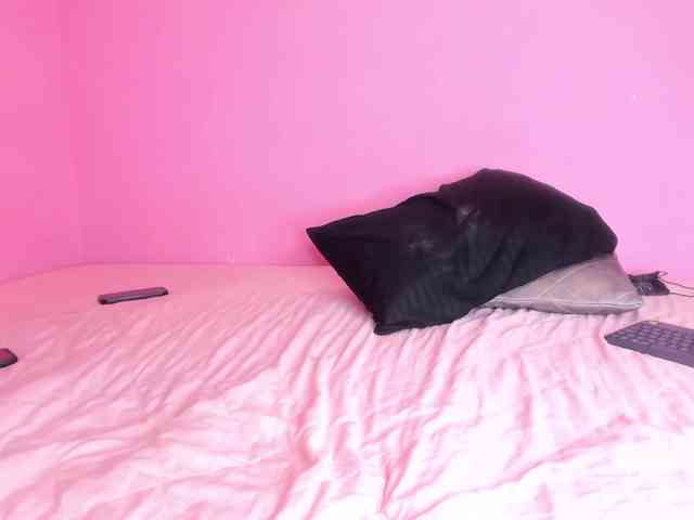 Naughtycouple7 webcam