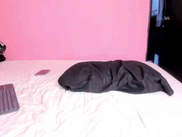 Naughtycouple7 webcam