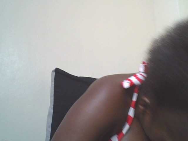 SexyBanni live cam on BongaCams