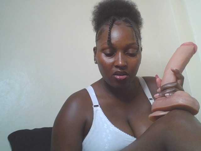 SexyBanni live webcam show