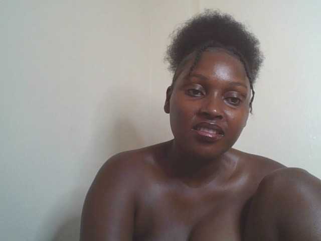 SexyBanni live webcam show