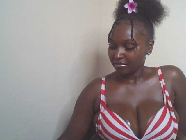 SexyBanni live webcam show