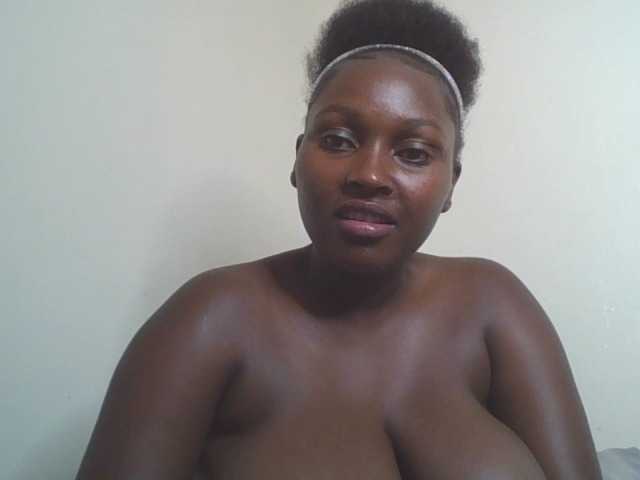 SexyBanni live webcam show