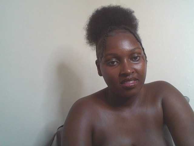 SexyBanni live webcam show