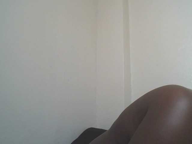 SexyBanni live webcam show
