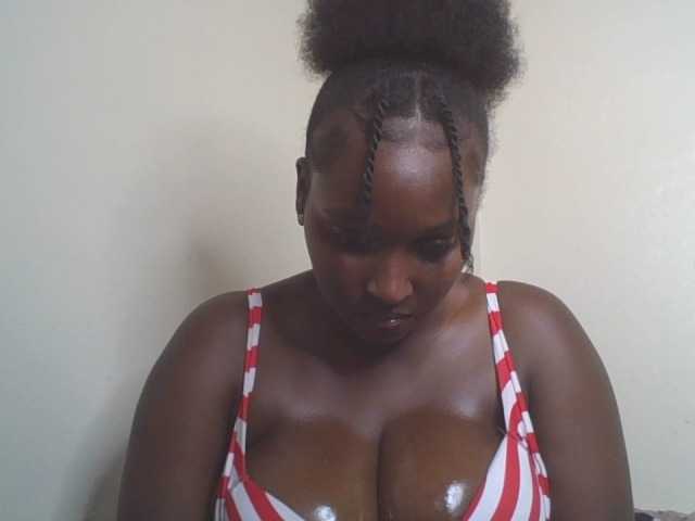 SexyBanni live webcam show