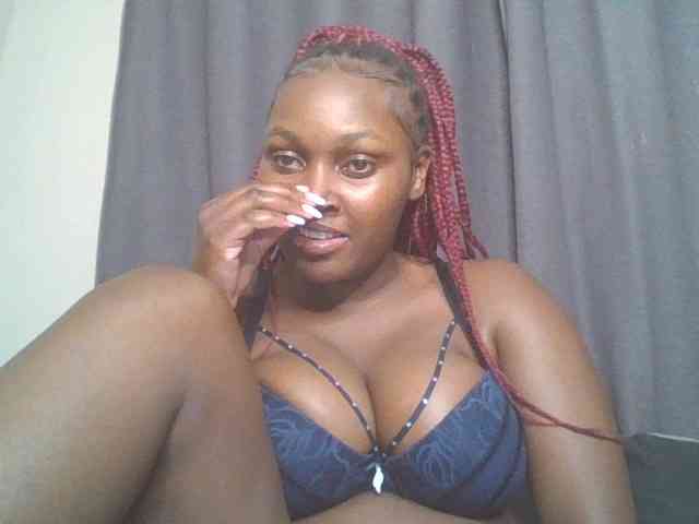 SexyBanni webcam