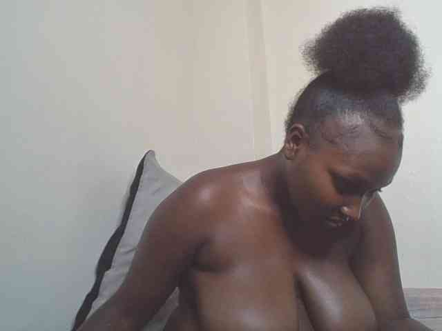 SexyBanni webcam