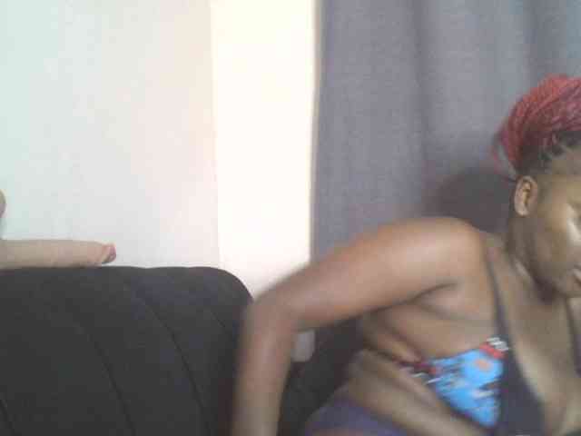 SexyBanni webcam