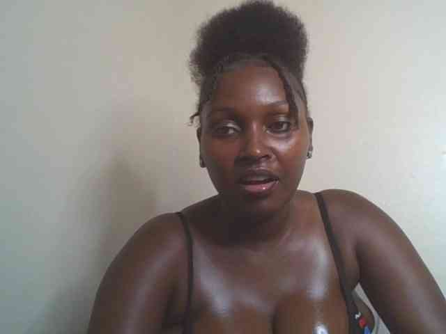 SexyBanni webcam