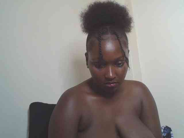 SexyBanni webcam