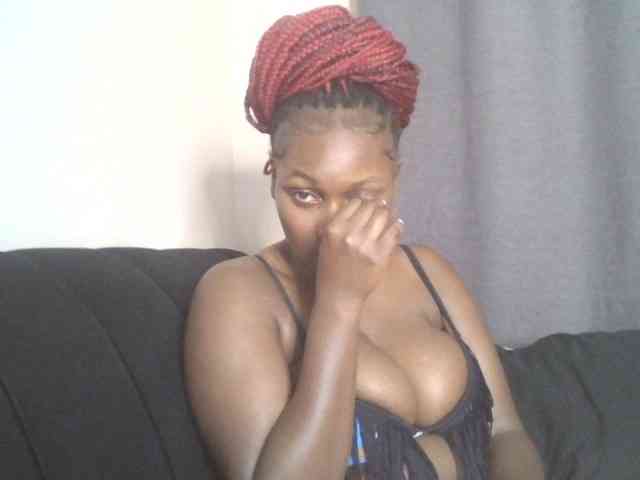 SexyBanni webcam