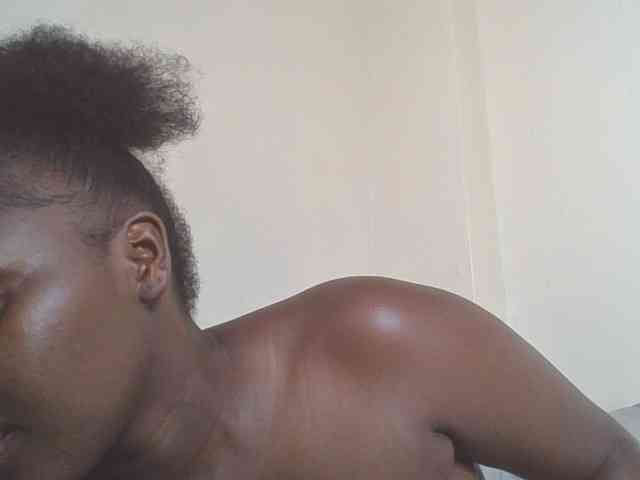 SexyBanni webcam