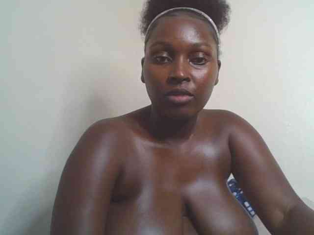 SexyBanni webcam