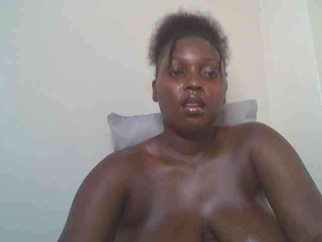 SexyBanni webcam