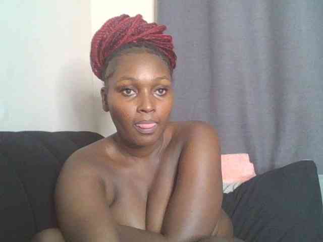 SexyBanni webcam