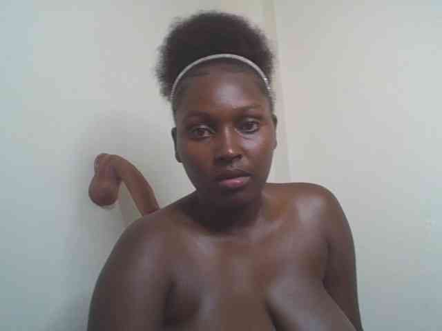 SexyBanni webcam