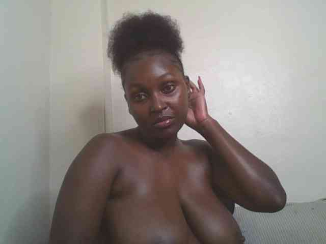 SexyBanni webcam