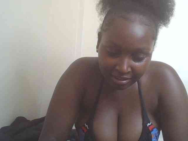 SexyBanni webcam