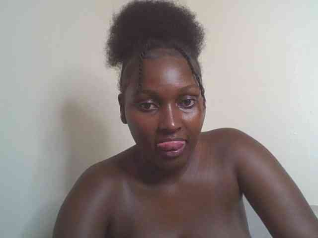 SexyBanni webcam