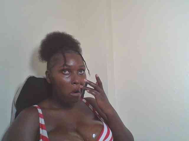 SexyBanni webcam