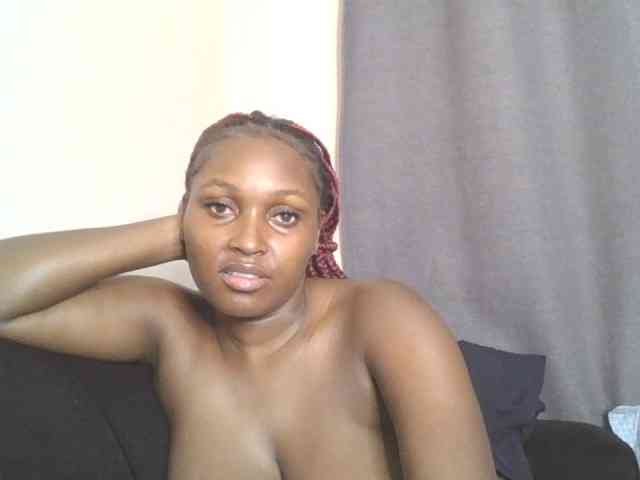 SexyBanni webcam