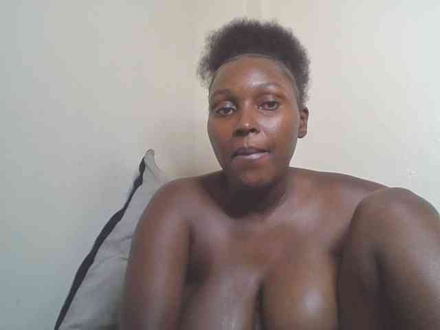 SexyBanni webcam