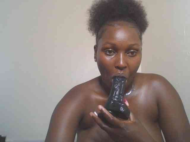 SexyBanni webcam