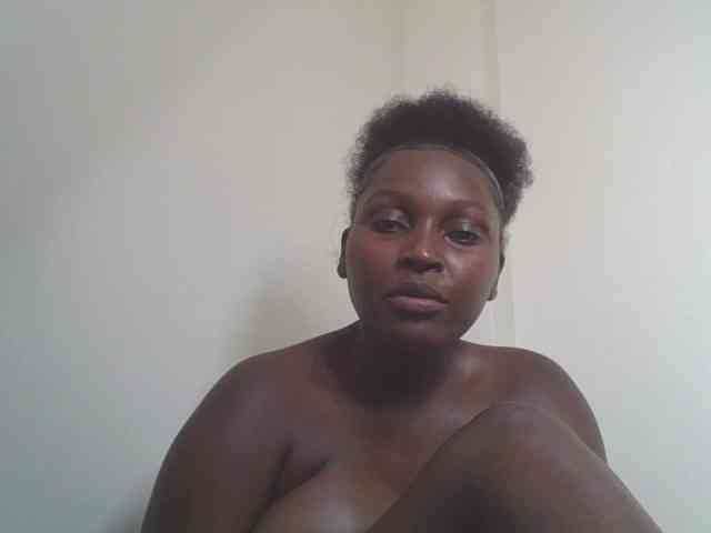SexyBanni webcam