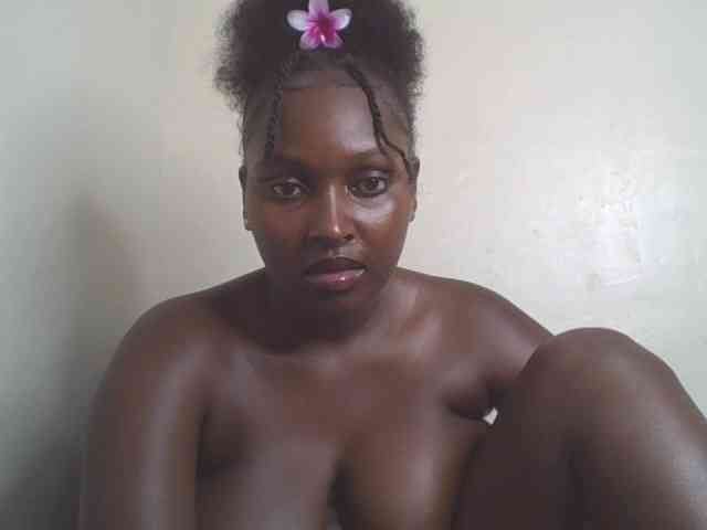 SexyBanni webcam