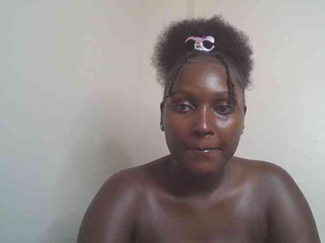 SexyBanni webcam
