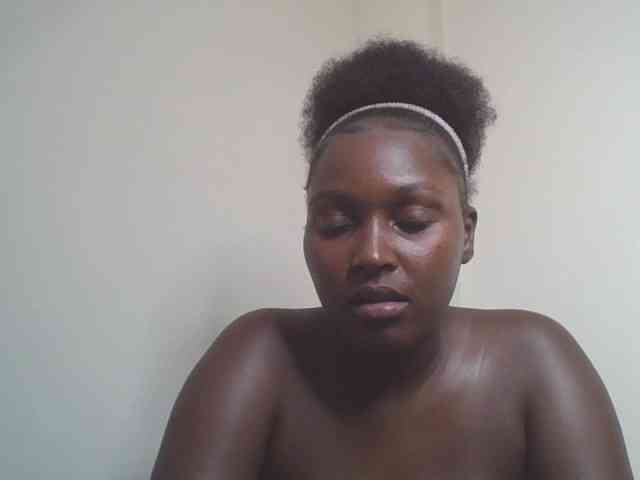 SexyBanni webcam